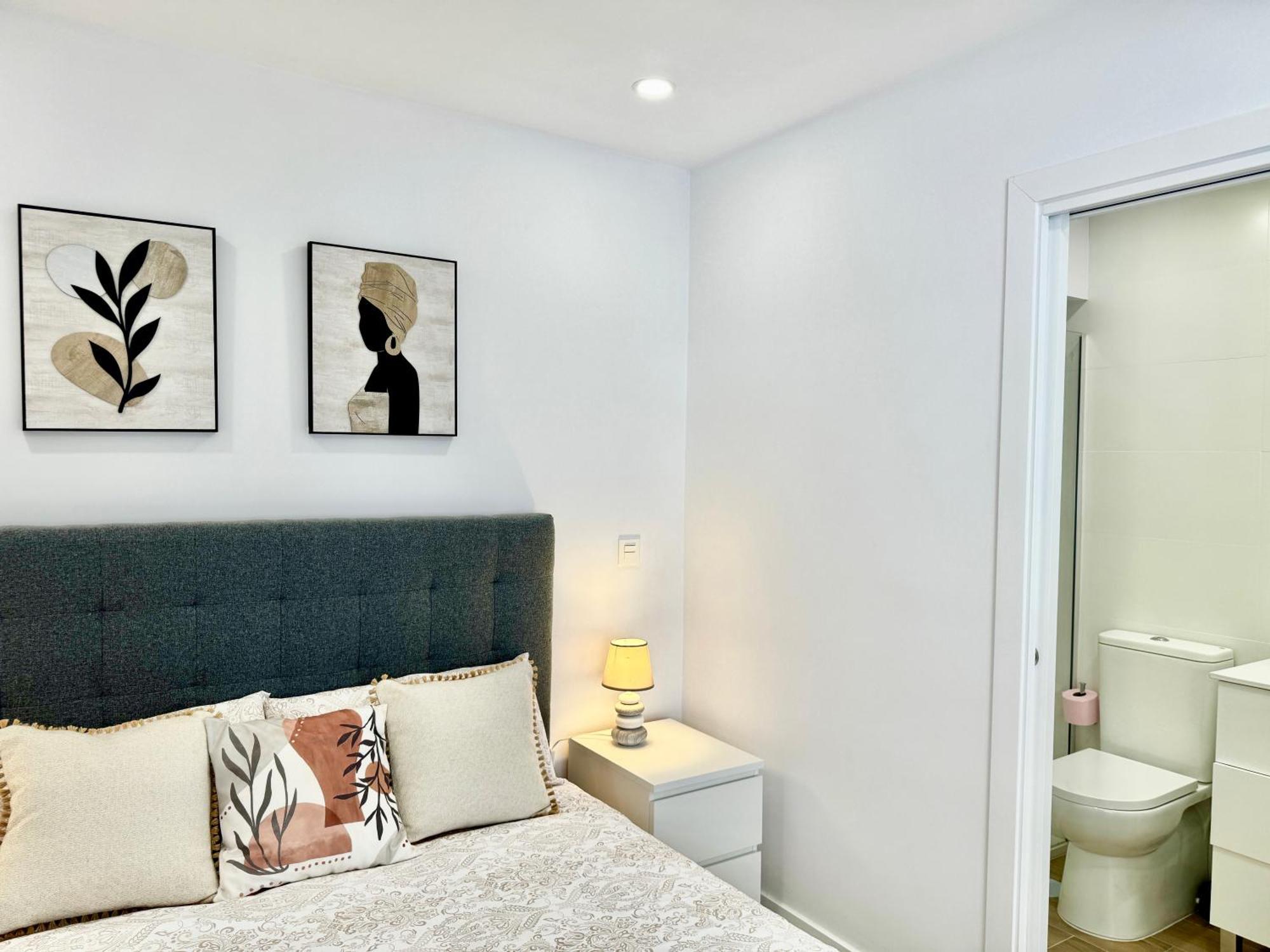 Amazing Seaside Studio By Eaw Homes ماربيا المظهر الخارجي الصورة